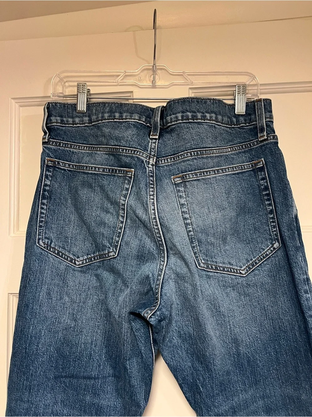 Men’s J Crew athletic slim denim blue jeans 31”w x 32” L
